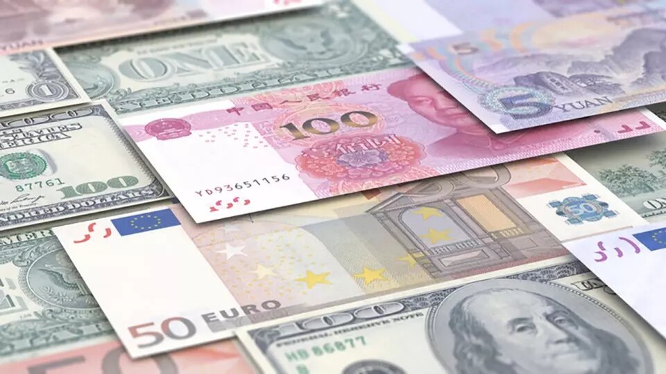 نرخ یورو و دلار امروز چهارشنبه ۴ تیر ۱۴۰۴؛ آرامش قیمت‌ها در بازار آزاد