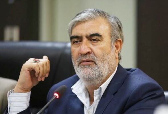 نماینده مجلس: ما نه‌ تنها هرگز تسلیم دشمن نشدیم، بلکه همواره دشمن را تسلیم اراده ملت ایران کردیم