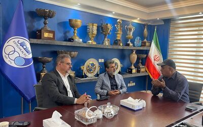 شهرخبر - ماجرای عقب‌نشینی استقلال از خرید بازیکن خارجی!